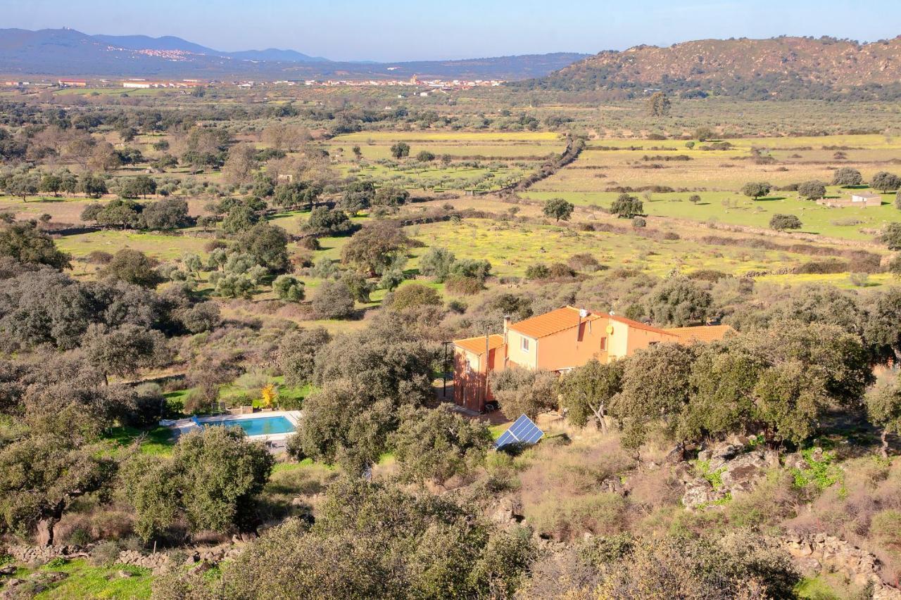 Finca El Rabilargo Arroyomolinos de Montánchez Exterior foto